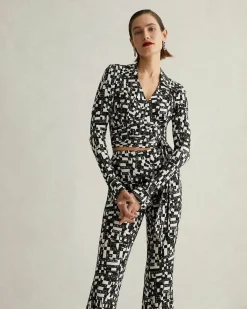 Hot Diane von Furstenberg Bobbie Wrap Top In Tiny Dvf 50Th Crossword Black